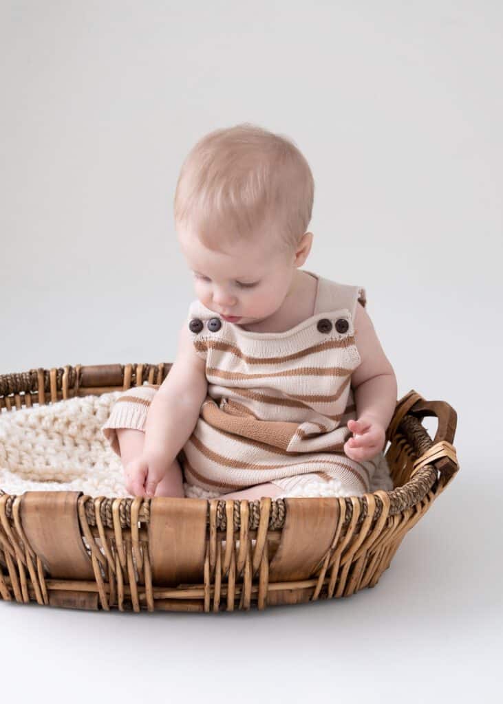 sitter session in basket