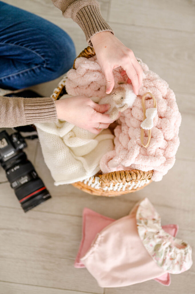 utah newborn photographer with props