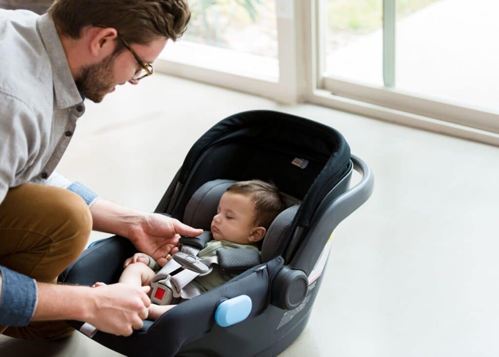 newborn carseat what to pack for labor and delivery packing list